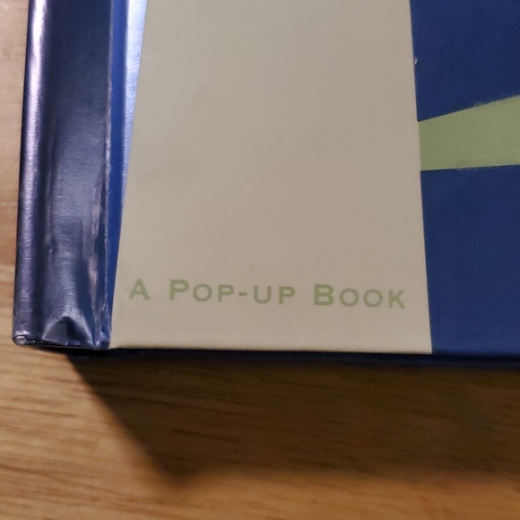 America POP UP Book 10x8 - Picture 4 of 16